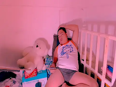 hardking_69 (M young) - PLEASE HELP ME CUM I'M SO HORNY