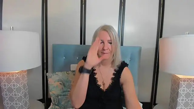 EricaTop live cam on StripChat
