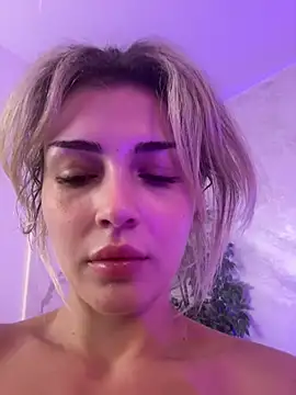 lissababe1 live cam on StripChat