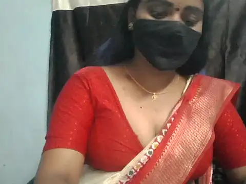 Rathi-priyaa live cam on StripChat