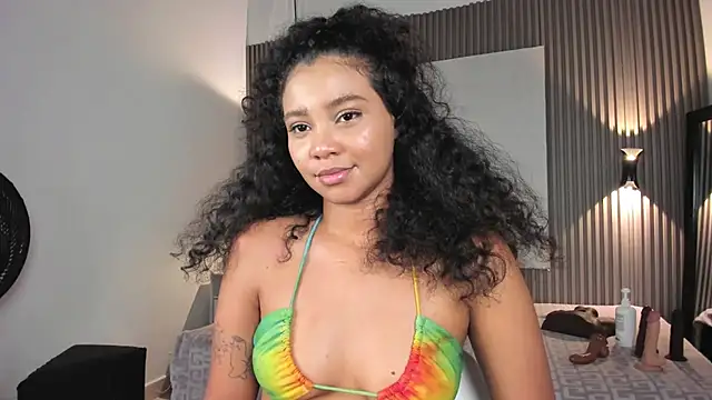 zafiiraa (F young) - spit in your dick