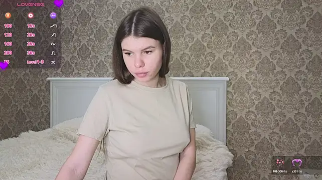 Annabel_theMoon live cam on StripChat