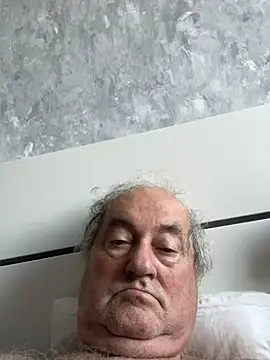 csikar live cam on StripChat