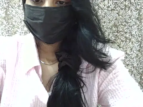 Nisha_As live cam on StripChat
