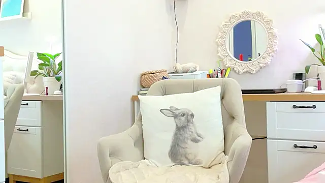 LadySweetWife live cam