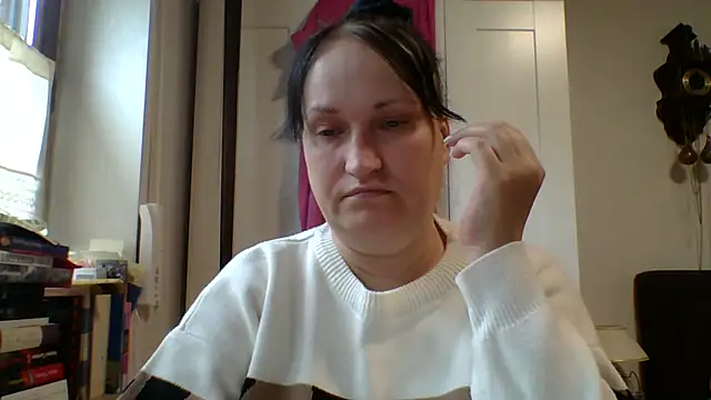 _squirty_cum_lady_ live cam on StripChat