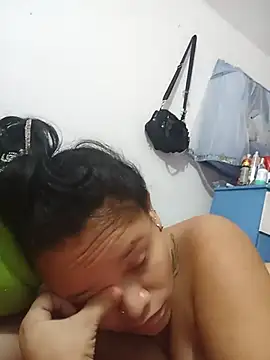 lyabigboobs (F teen) - masturbation+ orgams in public🤩🤩