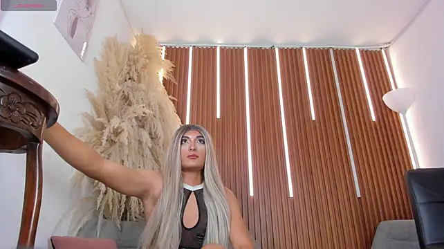 cathalinaa_queen live cam on StripChat