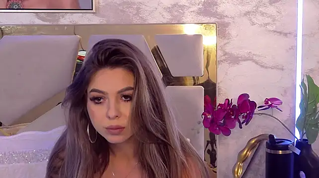 aylinrosee (F young) - ❤️Play Dildo Pussy❤️