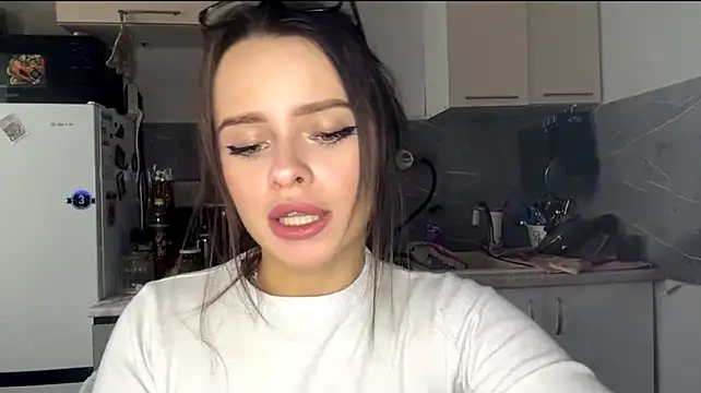 LanaSerbski - Female Stripchat model