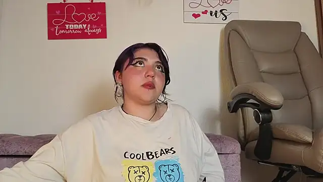 Blueberry_gothic live cam on StripChat