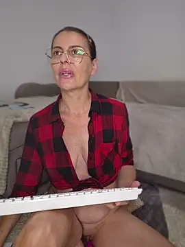 TessaBabyX live cam on StripChat