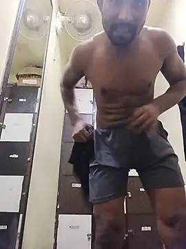 Vikash8240 live cam on StripChat
