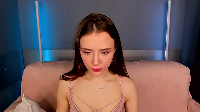 vasilisathewisex (F young) - I want new purple underwear👙👑