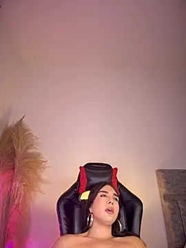 saracaball_ (T young) - make me cum and squirt