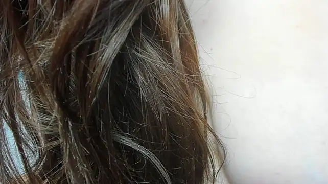 britneylix (F teen) - Anal plug