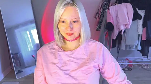 angellliss (F young) - doggy without pants