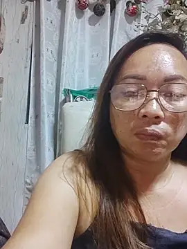 asianwet4u live cam on StripChat