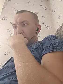 _uncle_Mitya-43_ live cam on StripChat