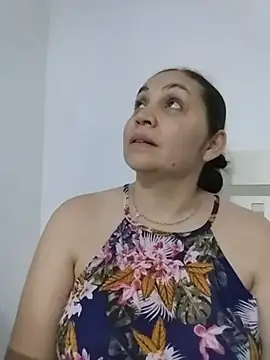MirandaSoto live cam on StripChat