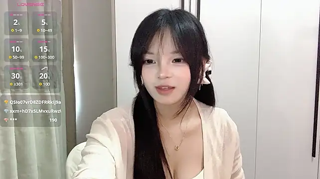 Xiaoya-779 live cam on StripChat