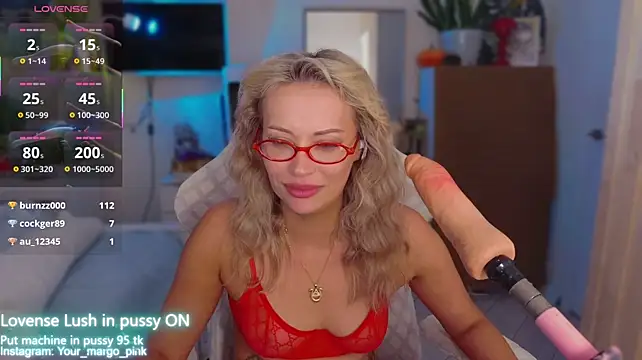 Margony live cam on StripChat
