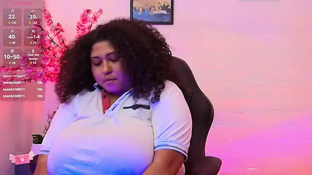Ayliinn_ live cam on StripChat