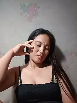 Alice-567 live cam on StripChat