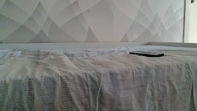 Ragahotitalia live cam on StripChat