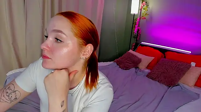 Margo_Blaze live cam on StripChat