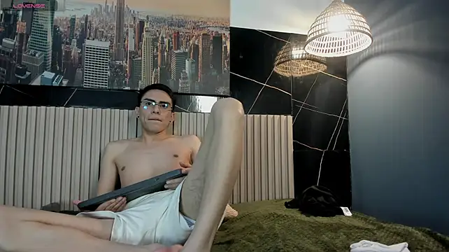twinkboy_230 live cam on StripChat