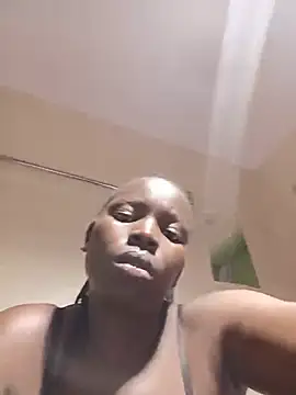 ebony_emmah live cam on StripChat