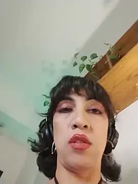 Lecoco33 live cam on StripChat