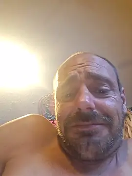 daddyandsplashqueen (Ask my age) - Flash titties