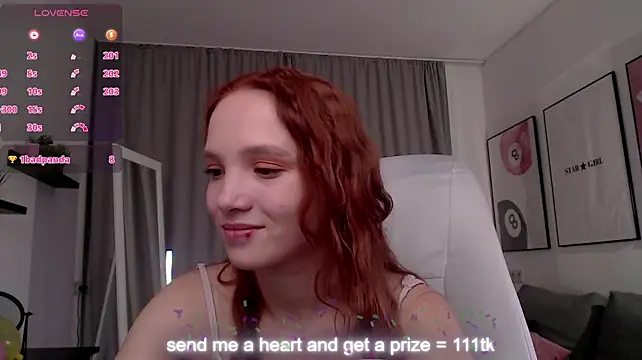 Adria_Arjona live cam on StripChat