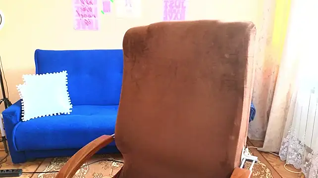 Melania_Cook live cam on StripChat