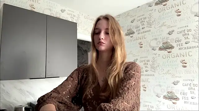 LuiseFurbeck live cam on StripChat