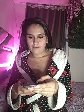 AlejandraCortez_ live cam on StripChat
