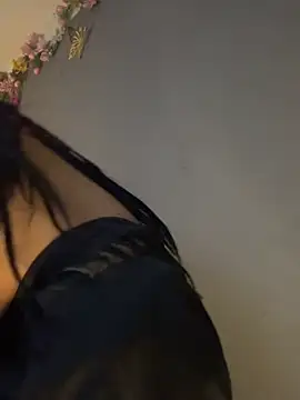 Michelle_dial live cam on StripChat