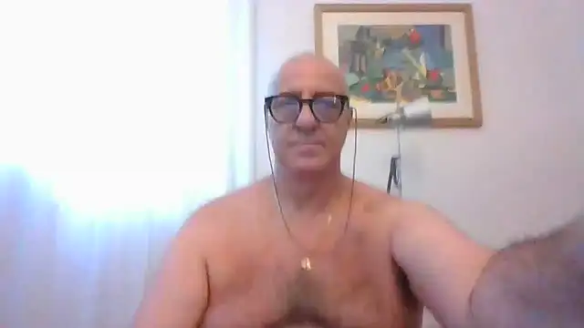 ANONIMO7735 live cam on StripChat