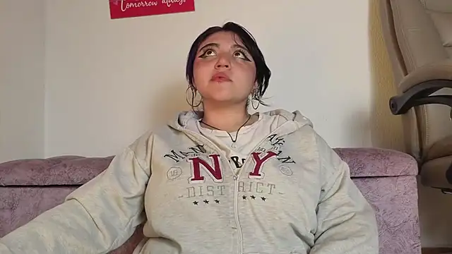Blueberry_gothic live cam on StripChat