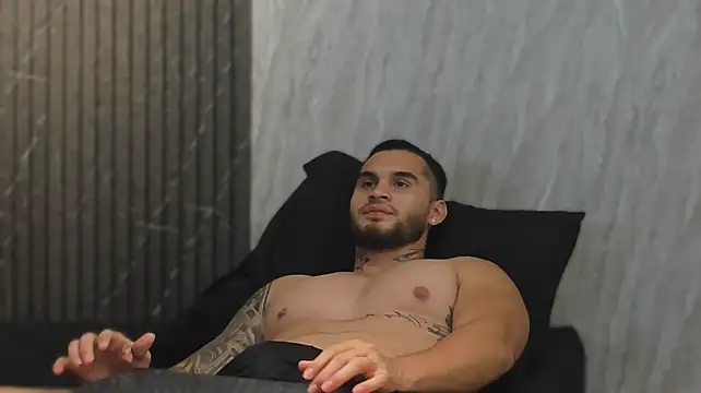 thesituationsj live cam on StripChat