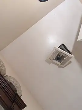 bobby69cock live cam on StripChat