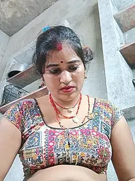 Hot_kamla