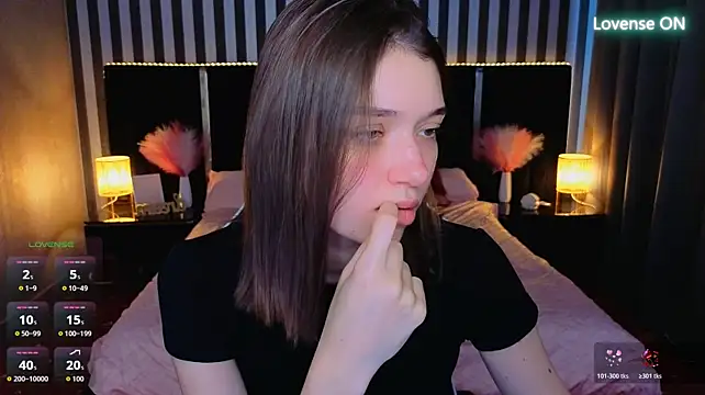 Cherry_Wipe live cam on StripChat