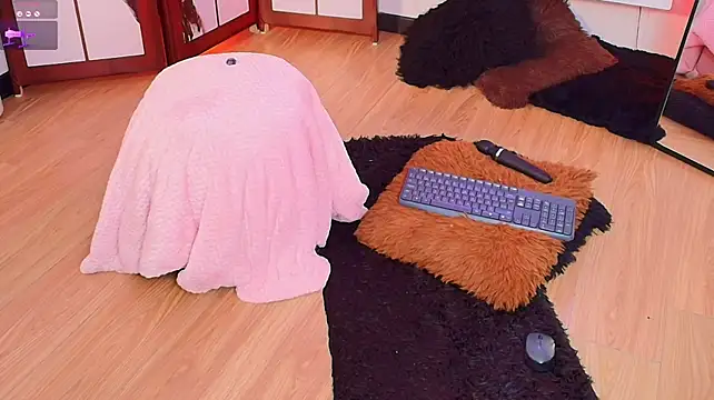 Miss_koko_ live cam on StripChat