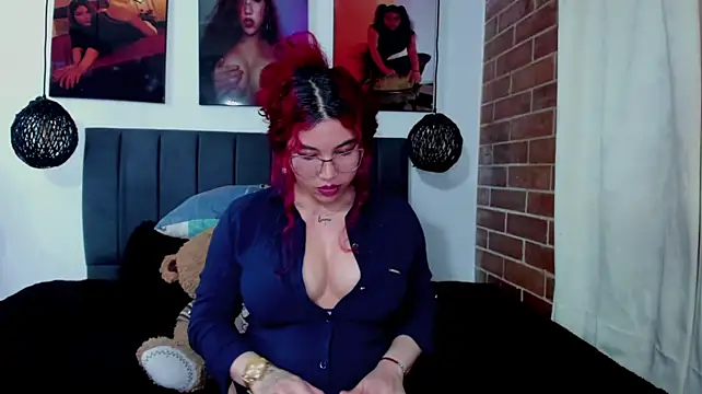 kyliejenner_hot