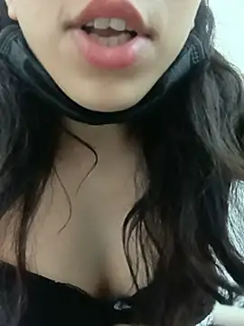 HazelCharm live cam on StripChat