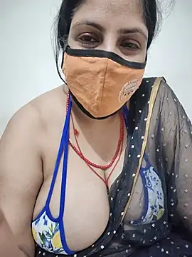 Ruby1hot2 live cam on StripChat