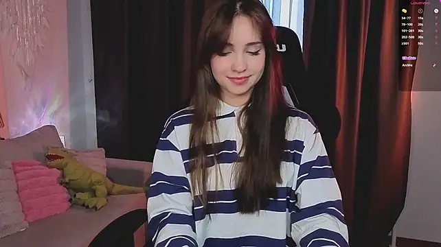 Alice_loft live cam on StripChat